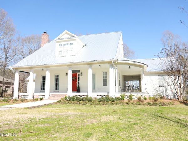 100 Old Orchard Road, Gluckstadt, MS 39110