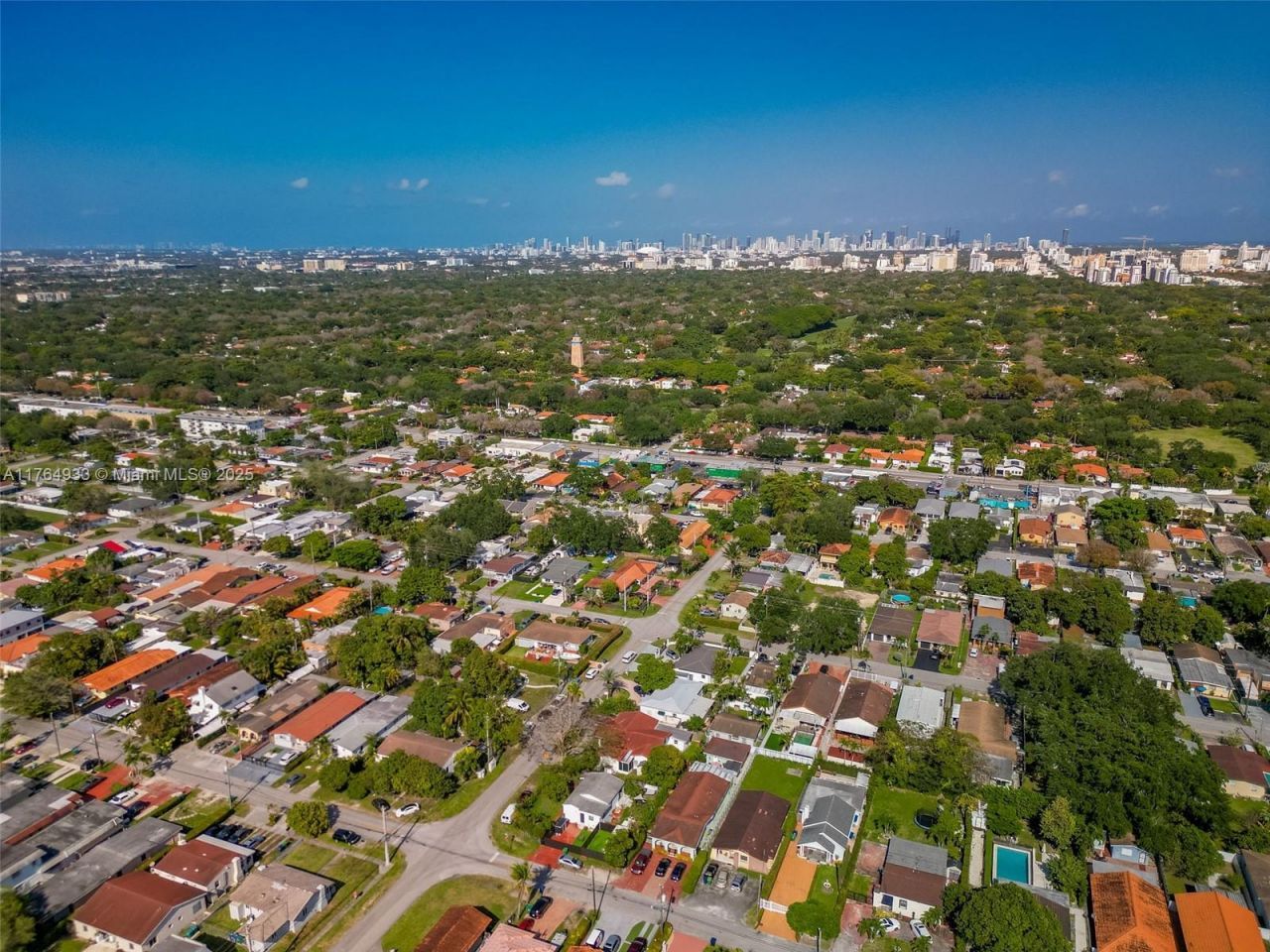 5810 SW 22nd St, Miami, FL 33155 Photo