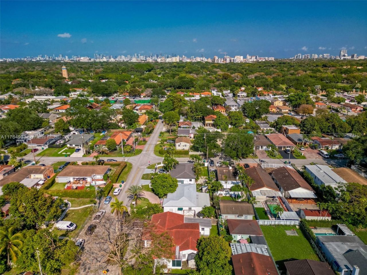 5810 SW 22nd St, Miami, FL 33155 Photo