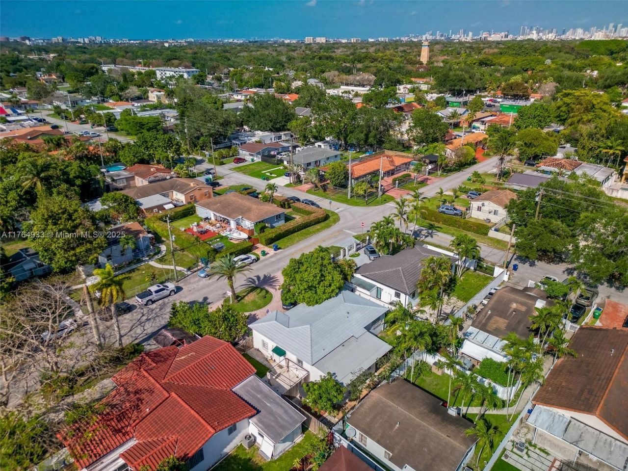 5810 SW 22nd St, Miami, FL 33155 Photo