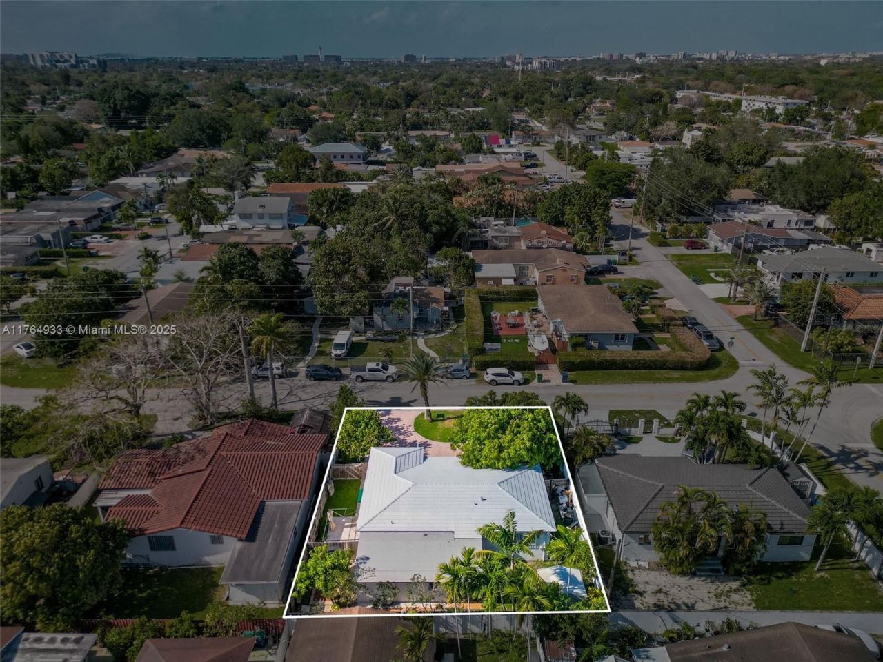 5810 SW 22nd St, Miami, FL 33155 Photo
