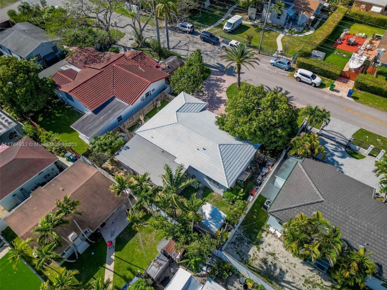 5810 SW 22nd St, Miami, FL 33155 Photo