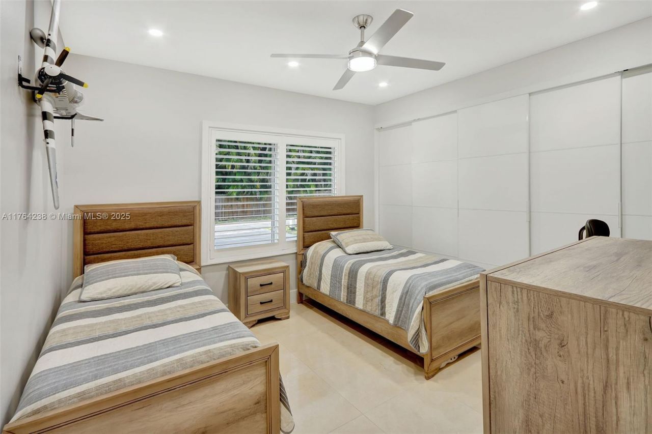 10190 SW 114th Ter, Miami, FL 33176 Photo