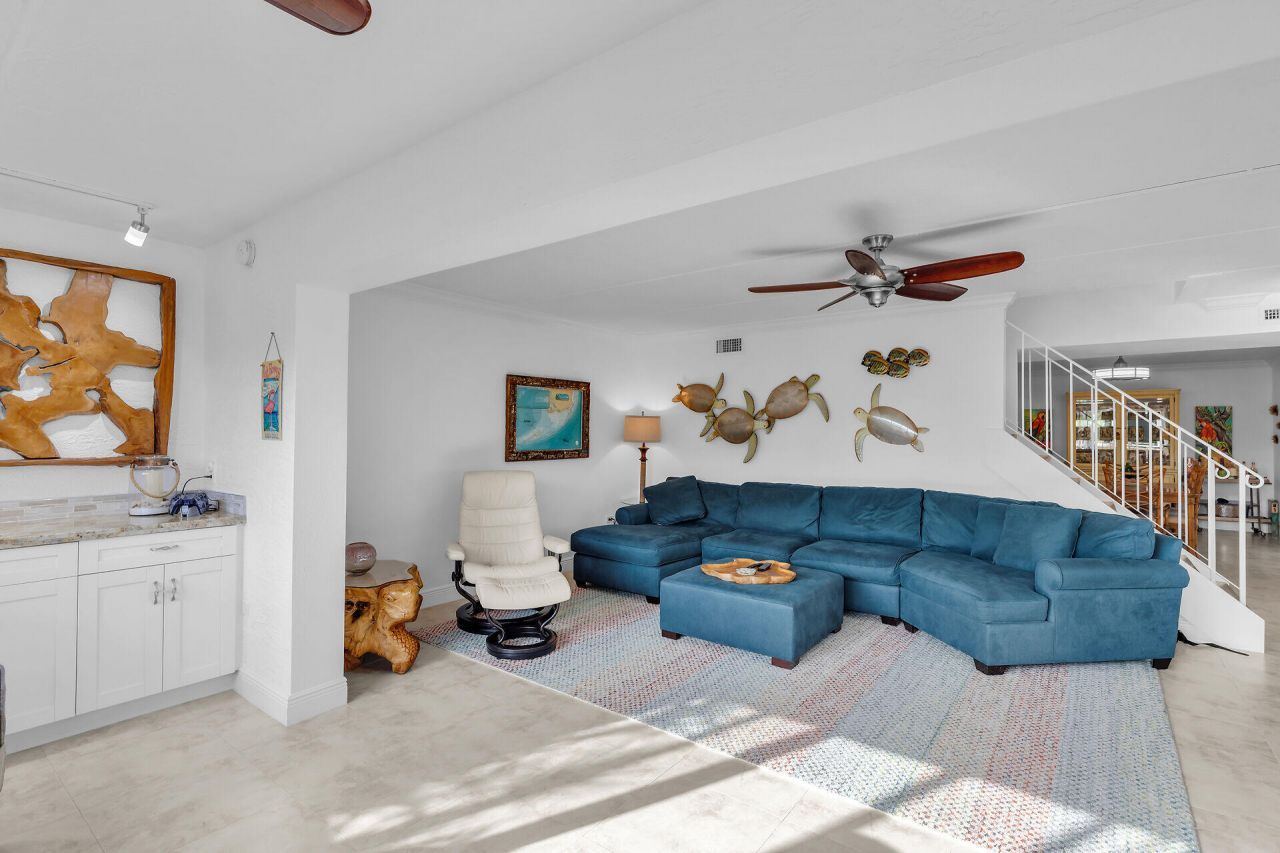 591 Sombrero Beach Road, Unit 8 B, Marathon, FL 33050 Photo