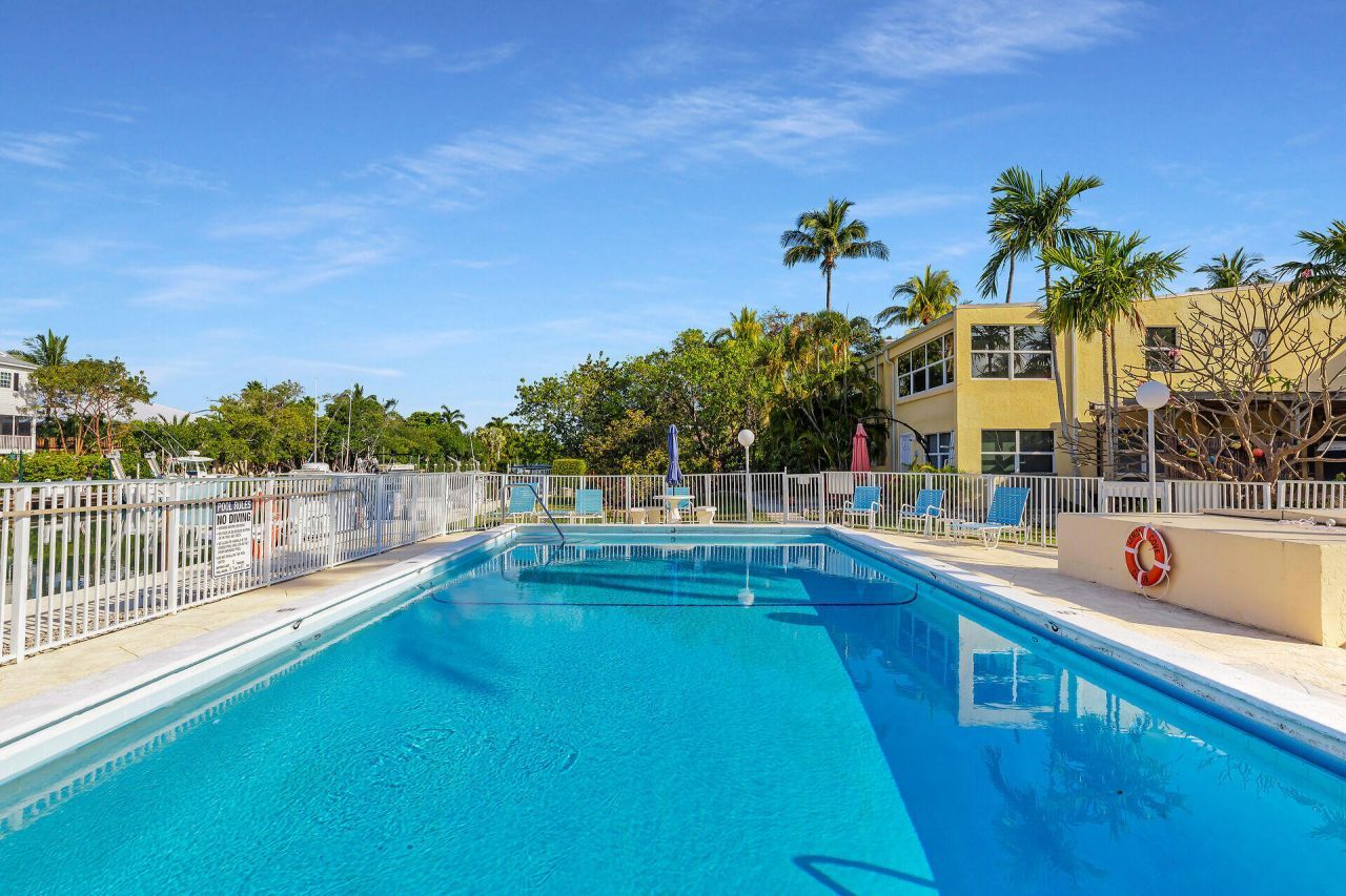 591 Sombrero Beach Road, Unit 8 B, Marathon, FL 33050 Photo