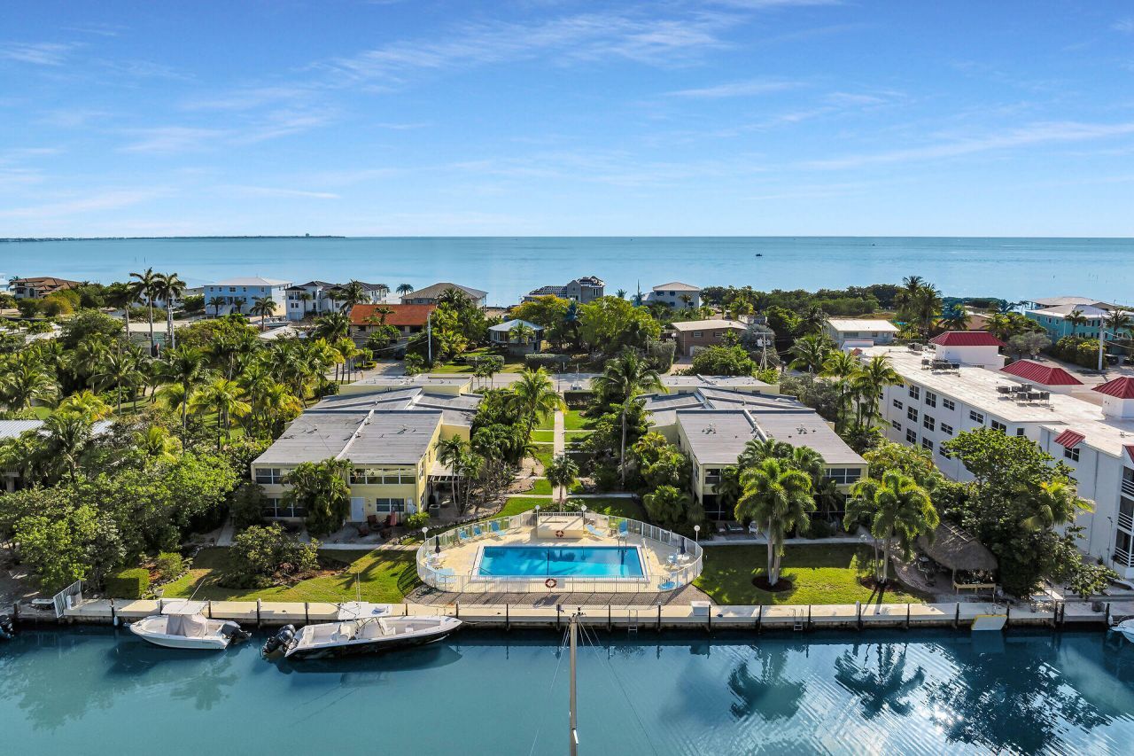 591 Sombrero Beach Road, Unit 8 B, Marathon, FL 33050 Photo