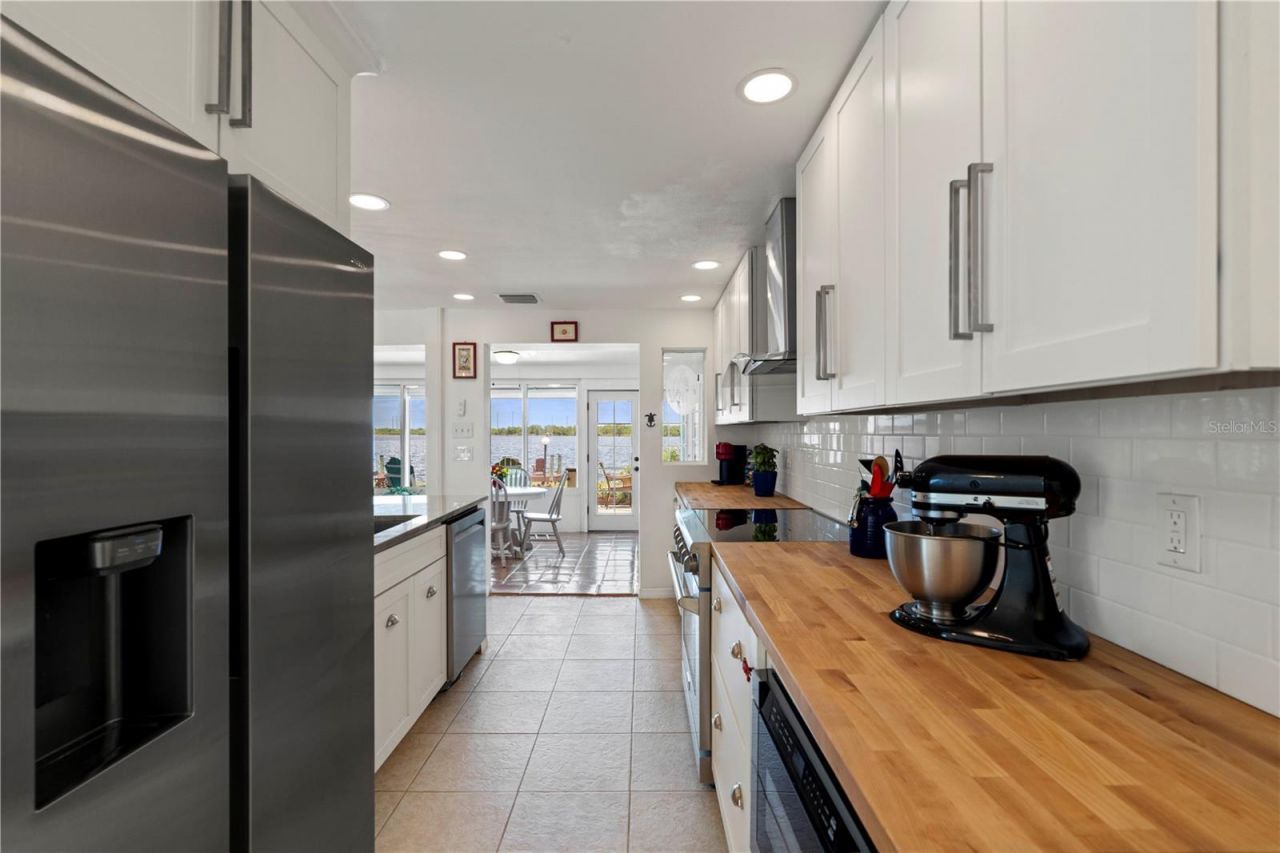 2308 Harbour Drive, Punta Gorda, FL 33983 Photo