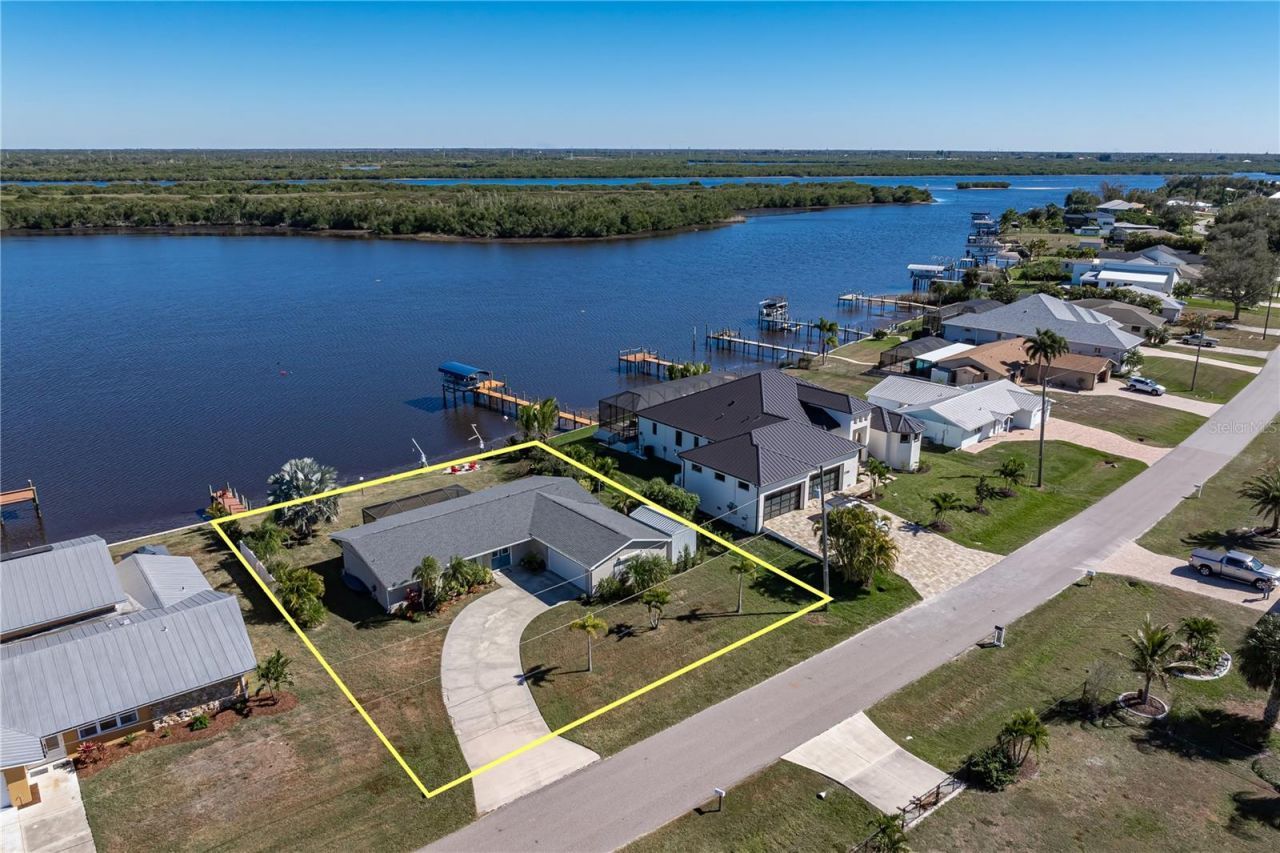 2308 Harbour Drive, Punta Gorda, FL 33983 Photo