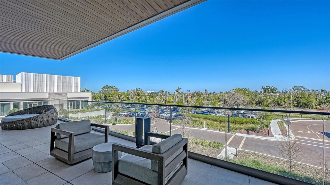 1591 Gulf Of Mexico Drive, Unit 313, Longboat Key, FL 34228 Photo