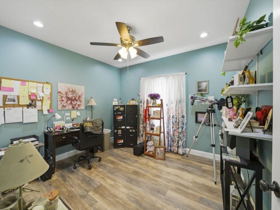 Property Image 25