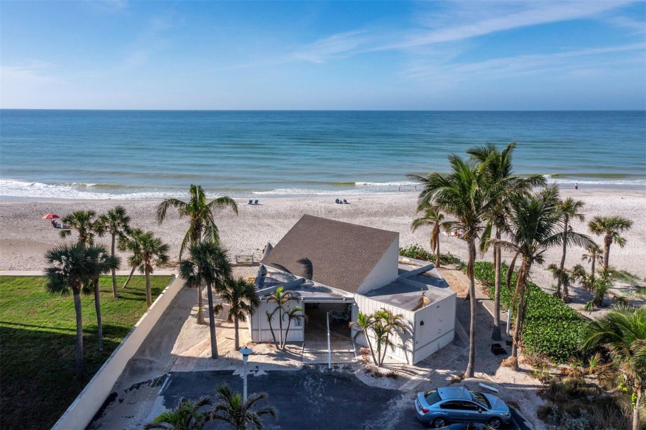 600 Sutton Place, Unit 104B, Longboat Key, FL 34228 Photo