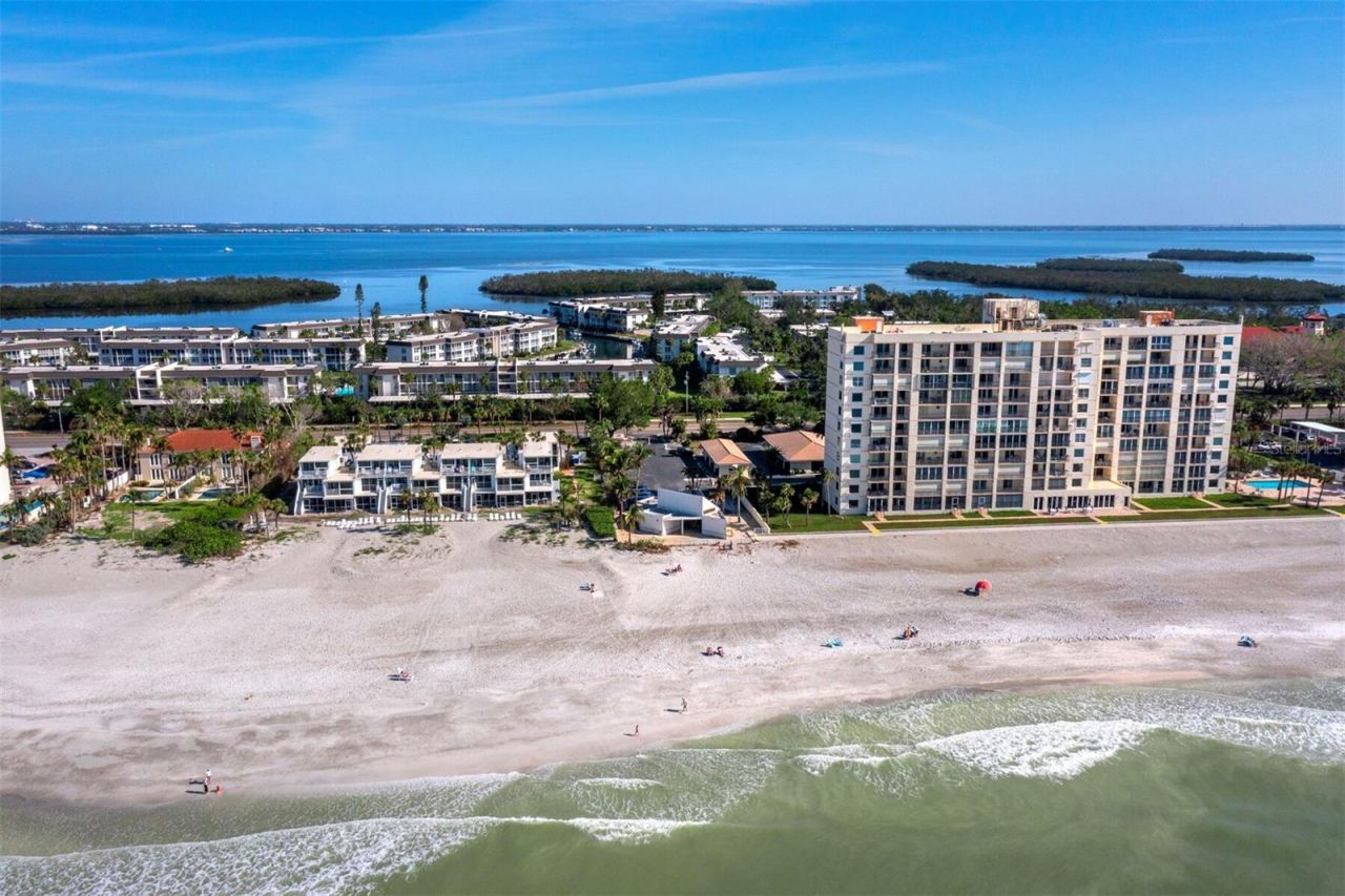 600 Sutton Place, Unit 104B, Longboat Key, FL 34228 Photo