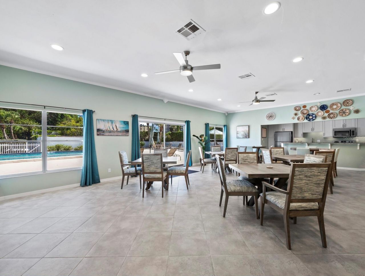 600 Sutton Place, Unit 104B, Longboat Key, FL 34228 Photo