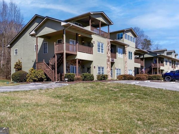 1725 Watercrest Way, Unit D, Young Harris, GA 30582