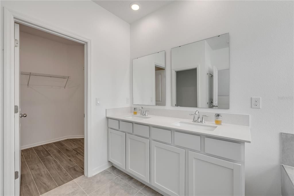 3975 Willowbrook Drive, Edgewater, FL 32141 Photo