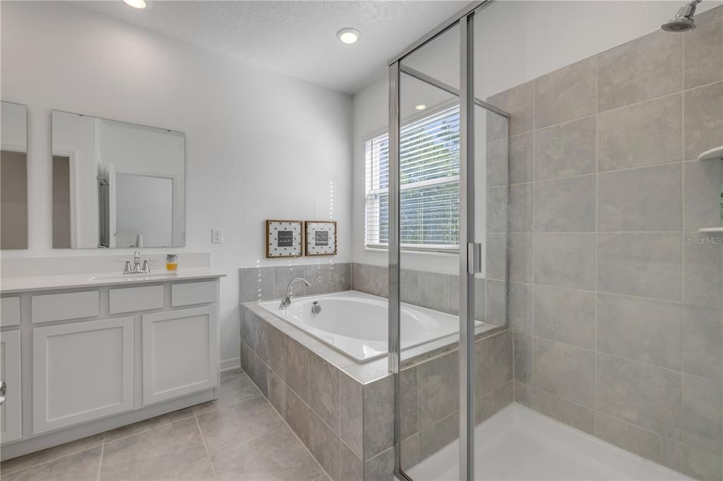 3975 Willowbrook Drive, Edgewater, FL 32141 Photo