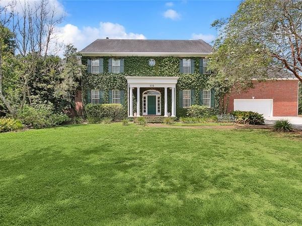 115 CAMBRIDGE Drive, Belle Chasse, LA 70037