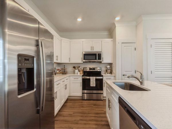 128 Date Palm Lane, Freeport, FL 32439