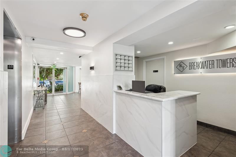 1900 S Ocean Drive, Unit 905, Fort Lauderdale, FL 33316 Photo