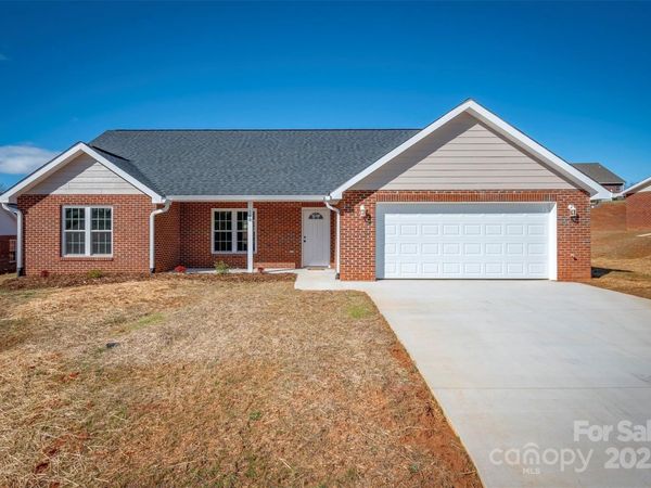 160 Central Park Circle, Spindale, NC 28160