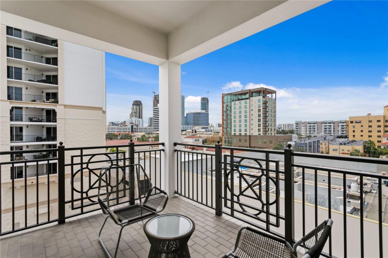 146 4th Avenue Ne, Unit 600, Saint Petersburg, FL 33701 Photo