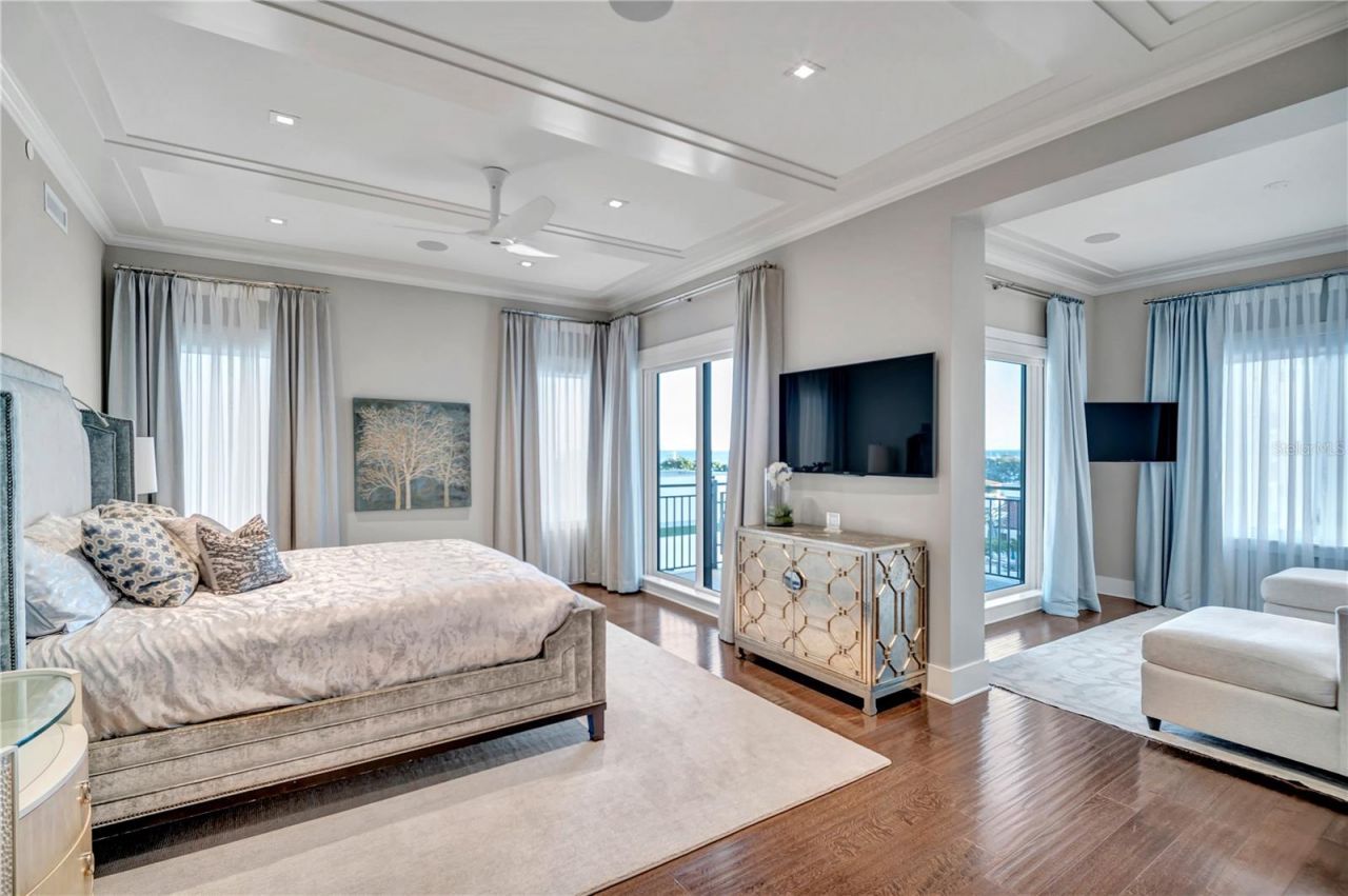 146 4th Avenue Ne, Unit 600, Saint Petersburg, FL 33701 Photo