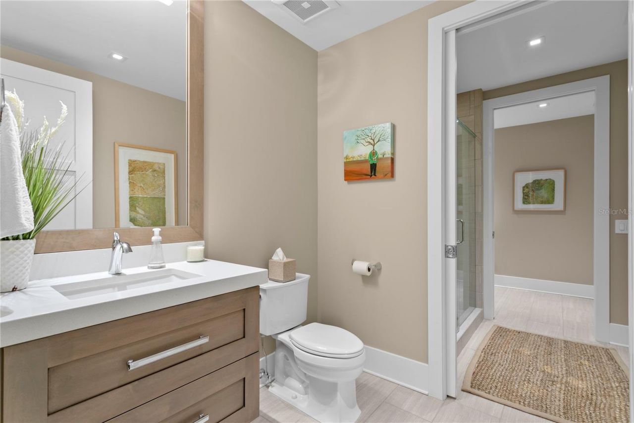 146 4th Avenue Ne, Unit 600, Saint Petersburg, FL 33701 Photo