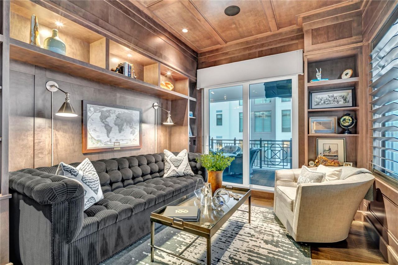 146 4th Avenue Ne, Unit 600, Saint Petersburg, FL 33701 Photo