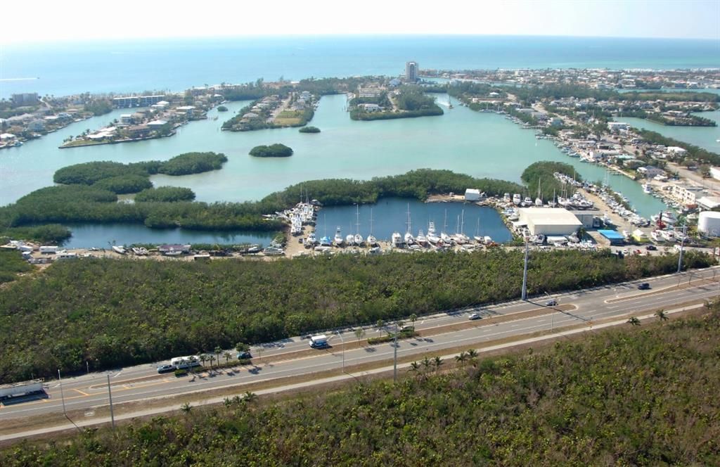 13900 Overseas Hwy, Marathon, FL 33050 Photo