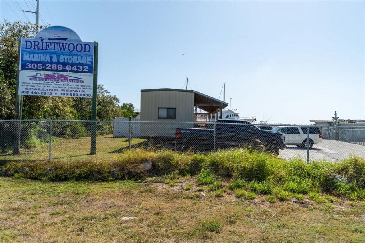 13900 Overseas Hwy, Marathon, FL 33050 Photo