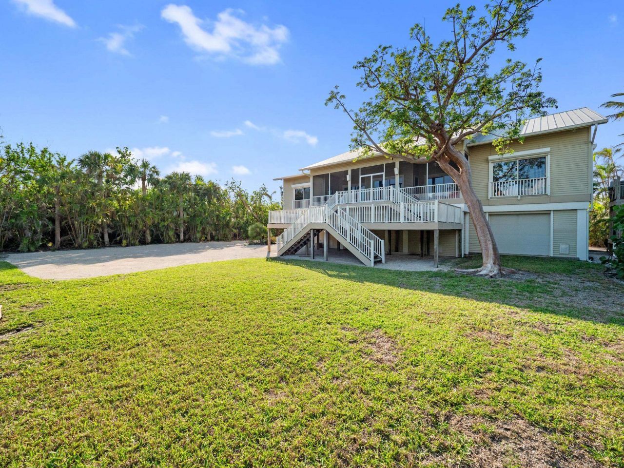 16543 Captiva Dr, Sanibel, FL 33957 Photo