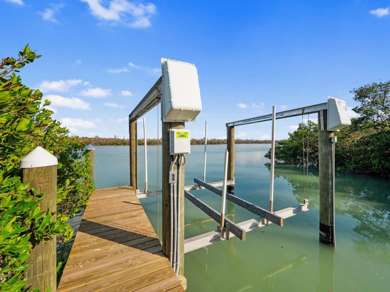 16543 Captiva Dr, Sanibel, FL 33957 Photo