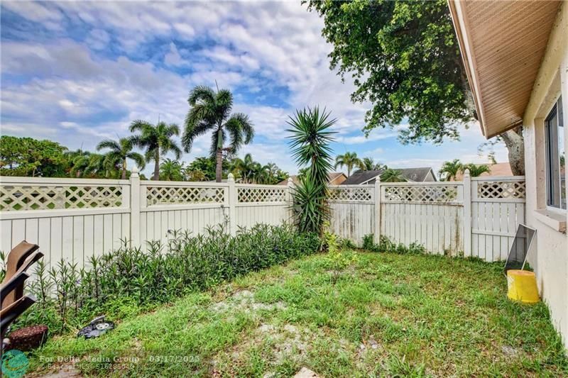 7958 Piper Lane, Lake Worth, FL 33463 Photo