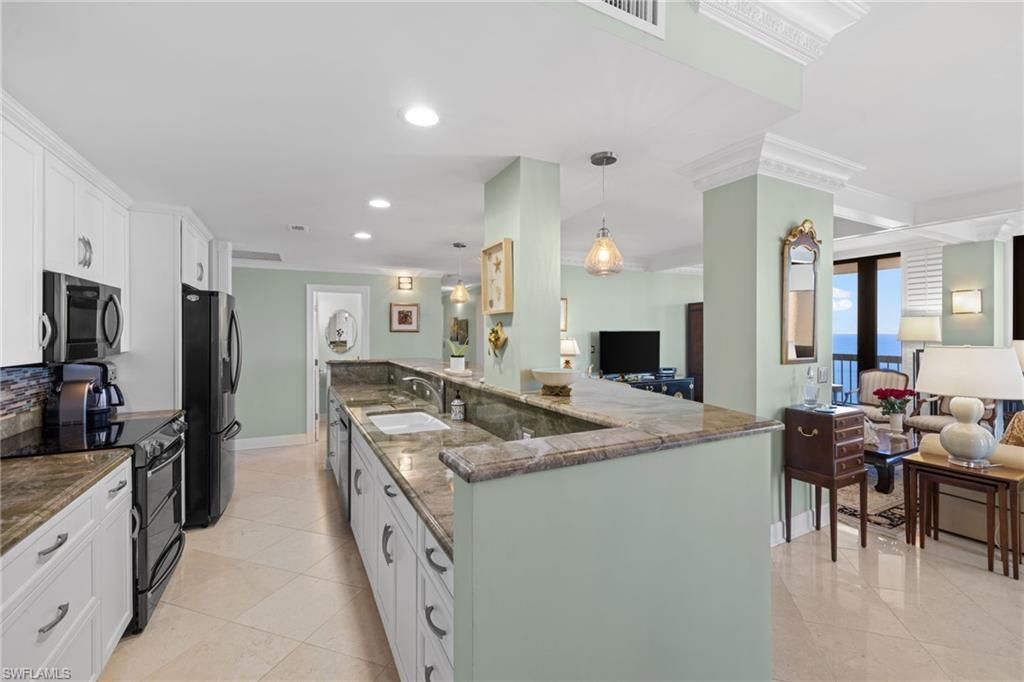 4001 Gulf Shore Blvd N, Unit PH8, Naples, FL 34103 Photo