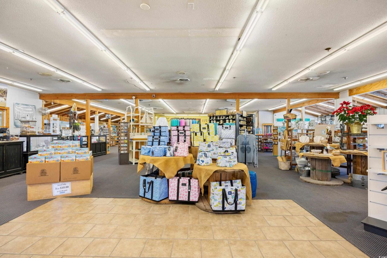 3986 Highway 17 Business Photo 9