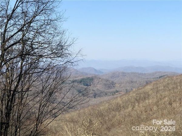 285 Granny Lewis Lane, Mars Hill, NC 28754