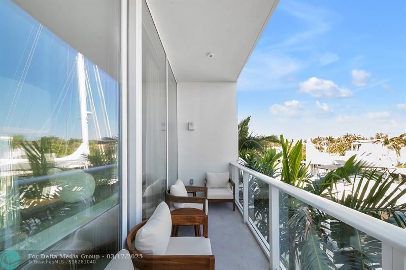 2311 SE 17th Street, Unit 202, Fort Lauderdale, FL 33316 Photo