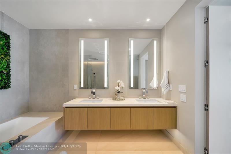 2311 SE 17th Street, Unit 202, Fort Lauderdale, FL 33316 Photo