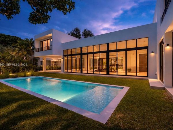 5921 SW 84th St, South Miami, FL 33143