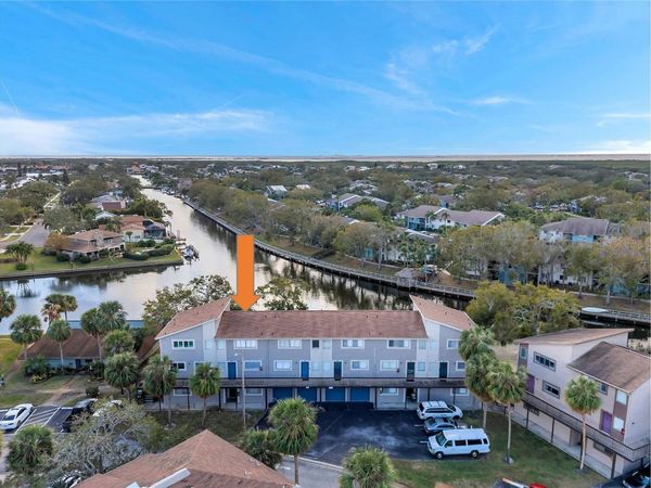 6311 NEWTOWN CIRCLE, Unit 11B2, TAMPA, FL 33615