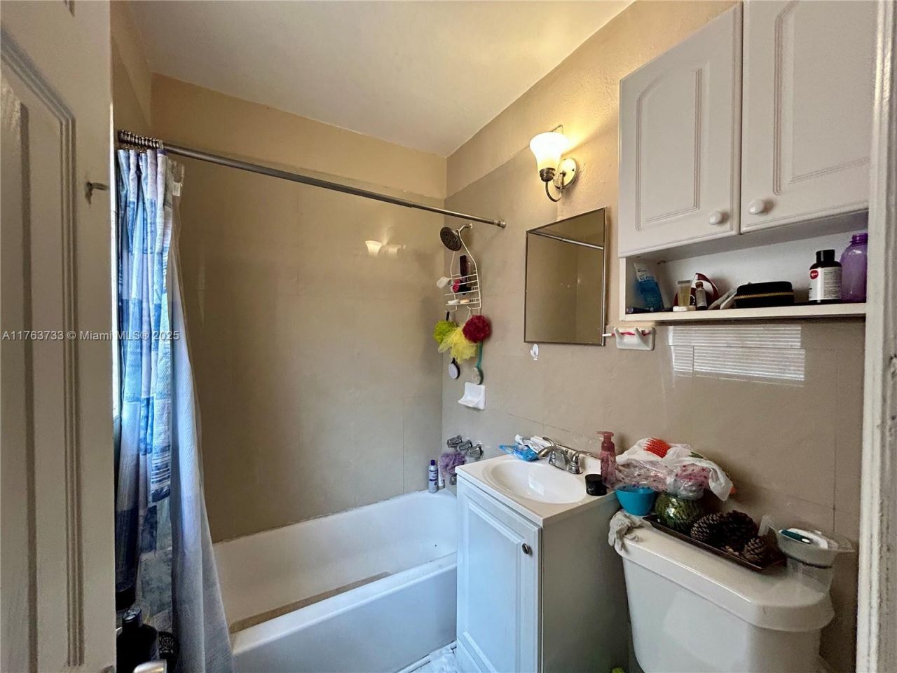 1940 Ali Baba Ave, Opa Locka, FL 33054 Photo