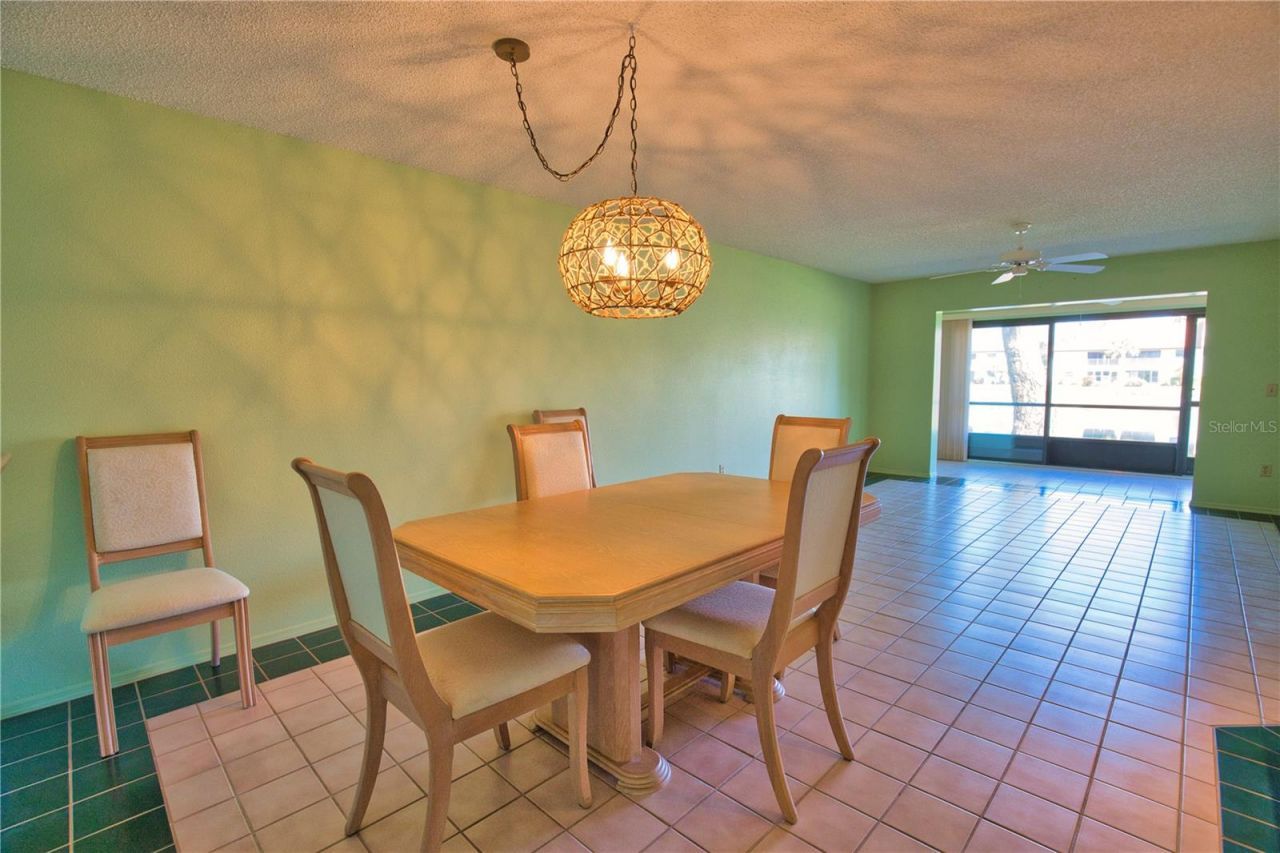 405 Pine Hollow Circle, Unit 405, Englewood, FL 34223 Photo