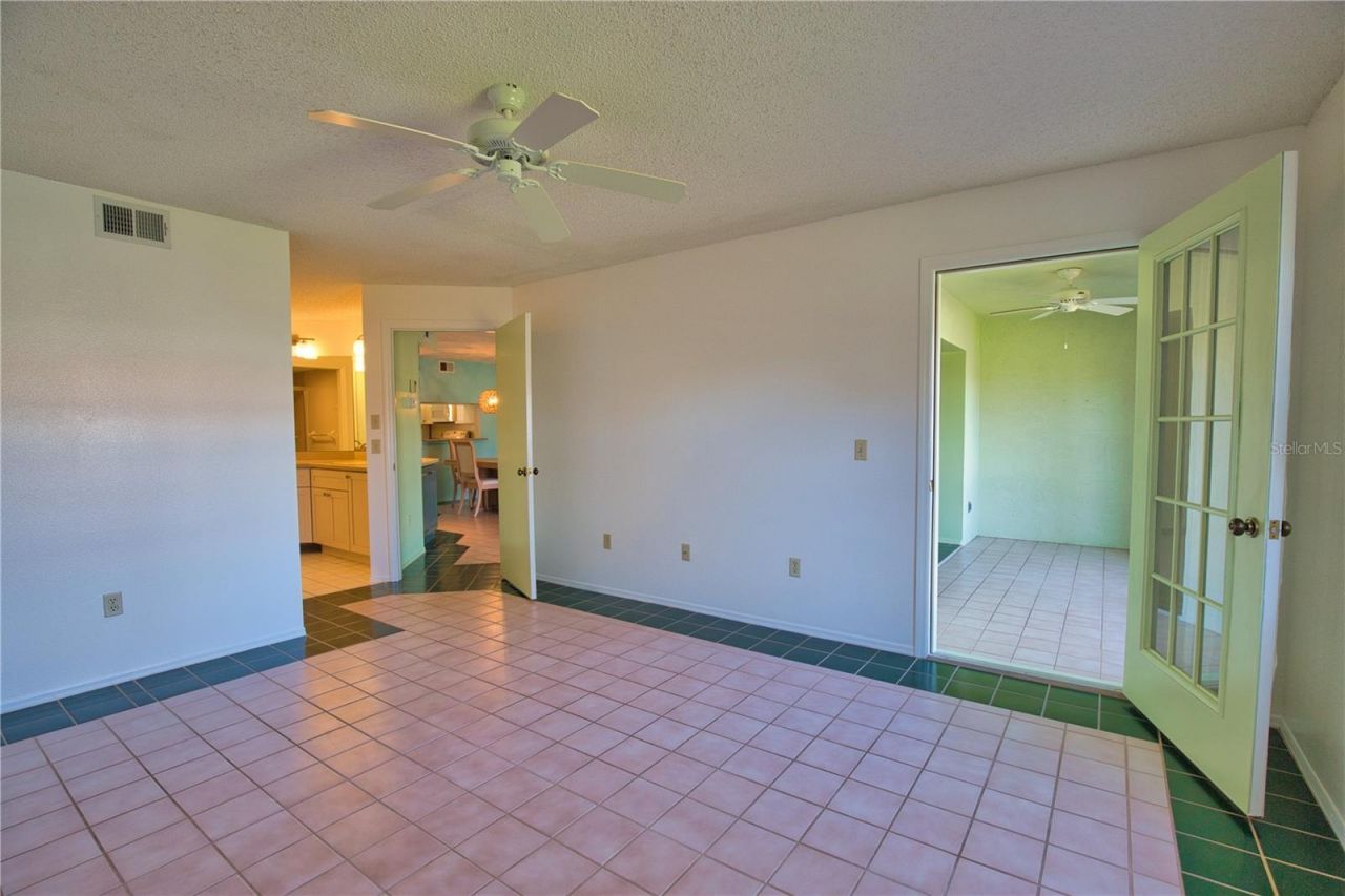 405 Pine Hollow Circle, Unit 405, Englewood, FL 34223 Photo