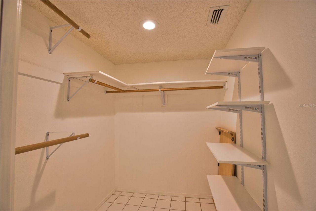 405 Pine Hollow Circle, Unit 405, Englewood, FL 34223 Photo