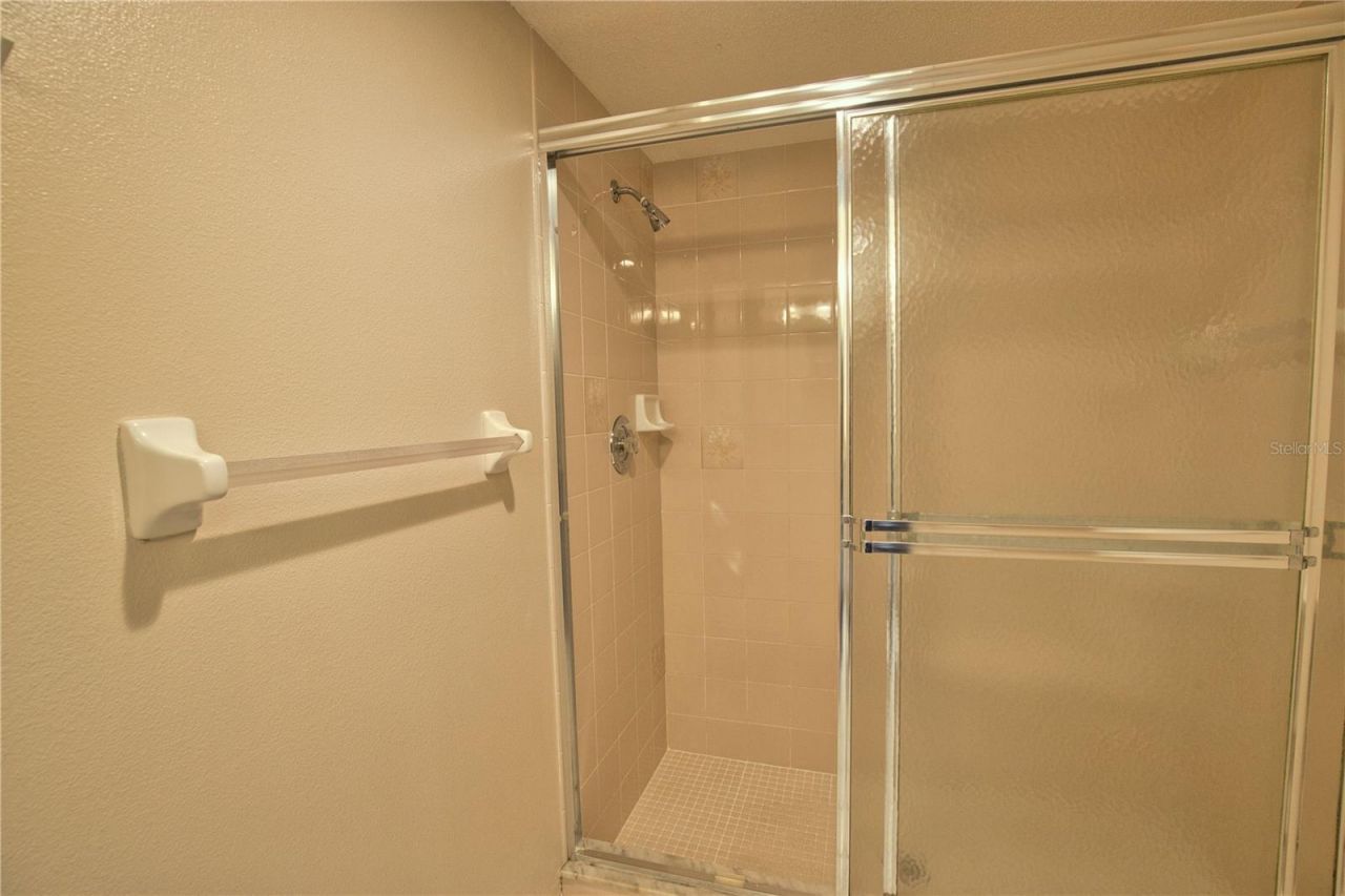 405 Pine Hollow Circle, Unit 405, Englewood, FL 34223 Photo