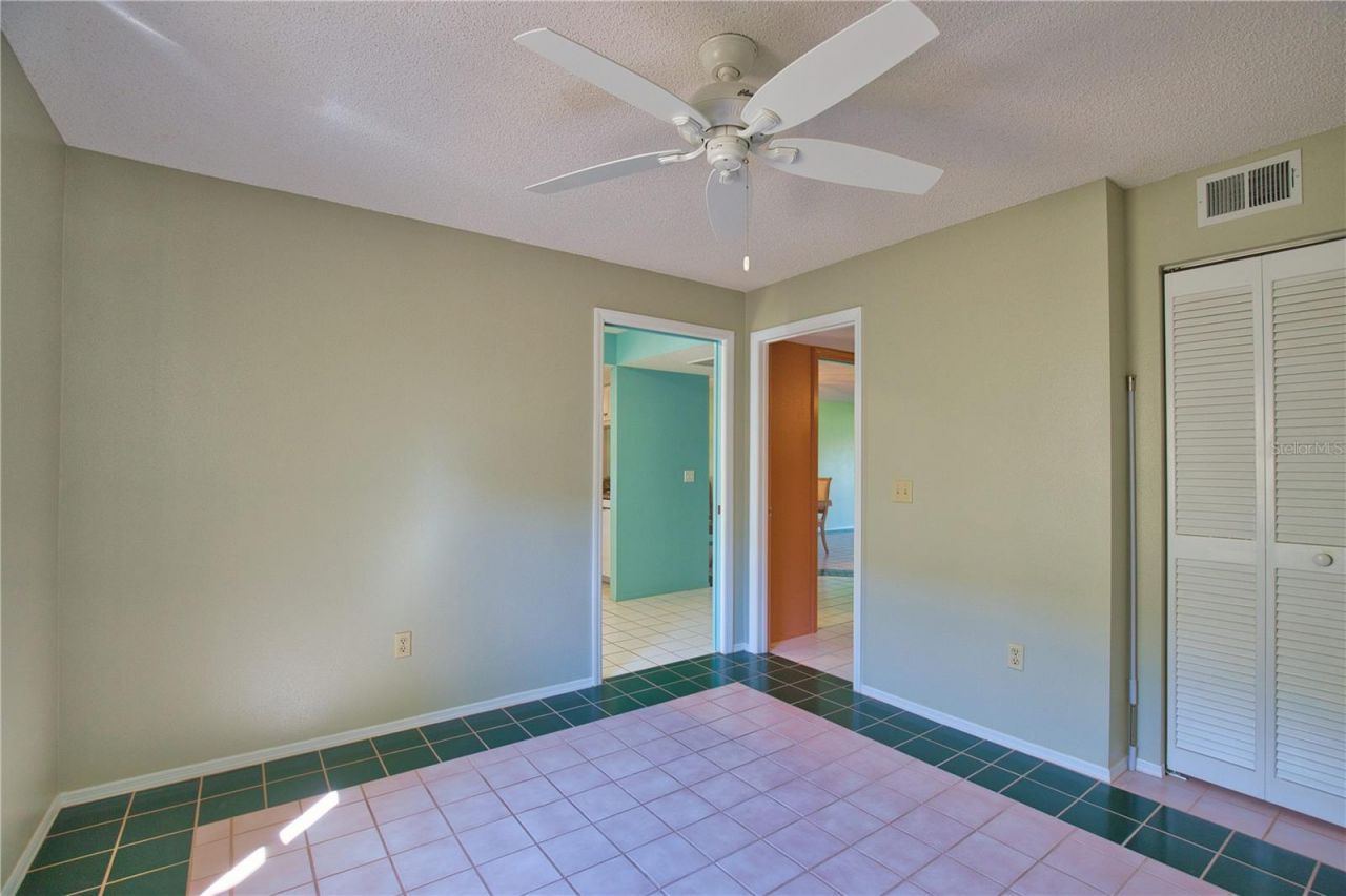 405 Pine Hollow Circle, Unit 405, Englewood, FL 34223 Photo