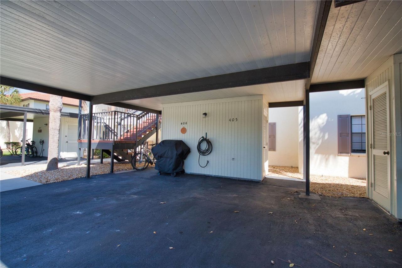 405 Pine Hollow Circle, Unit 405, Englewood, FL 34223 Photo