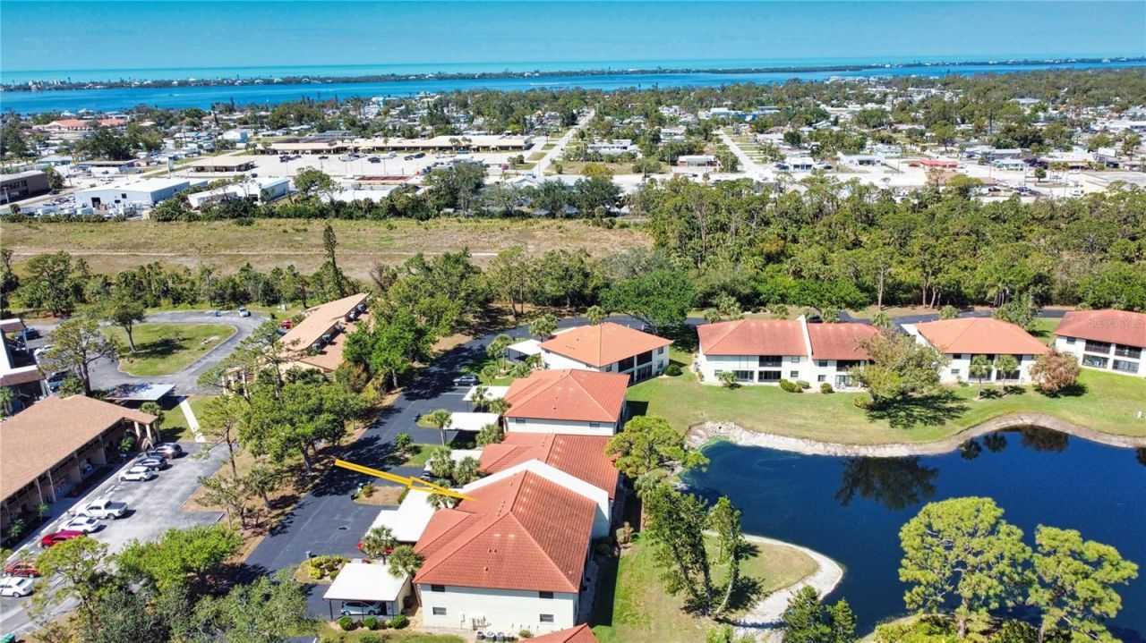 405 Pine Hollow Circle, Unit 405, Englewood, FL 34223 Photo