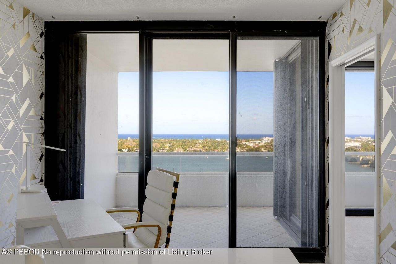 525 S Flagler Drive, Unit 17C, West Palm Beach, FL 33401 Photo