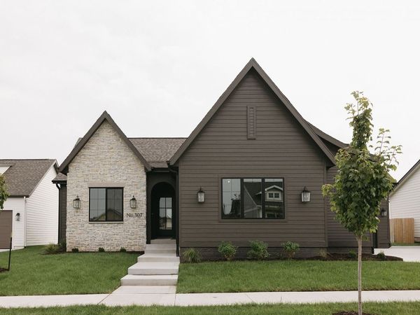 307 SW 17th Street, Ankeny, IA 50023